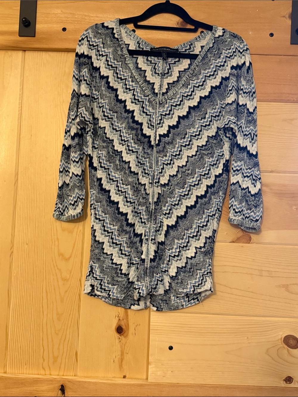 Womens Blue Chevron Knit V-Neck Top (144)